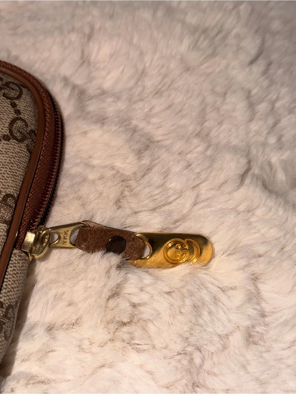 Gucci classic cosmetic